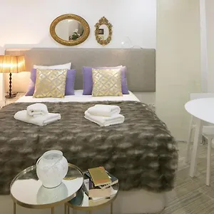 Central Cozy & Near The Subway , Lisbon Portugal