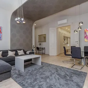 Andrassy Str. Luxury , Budapest Hungary