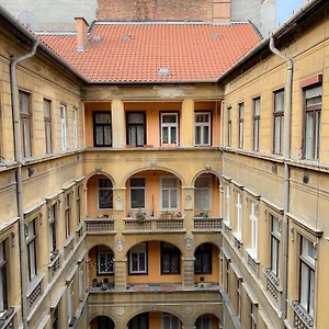In The Centre Of Apartmán Budapešť