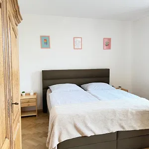 Apartmán Familyvilla, New 4 Luxury Big Apartments, Parking, Praha